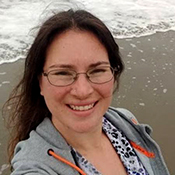 headshot of Rachel Lazzeri-Aerts